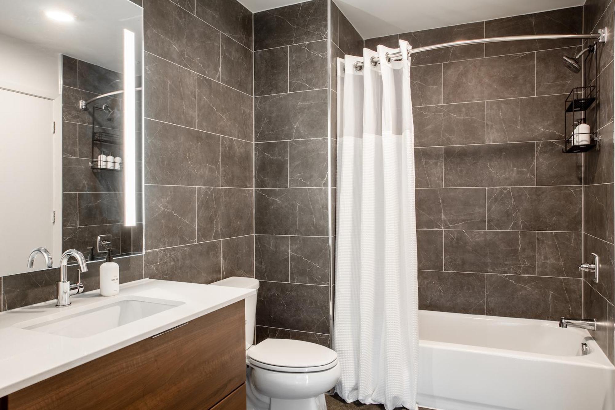 Kasa 2nd Street Apartahotel Austin